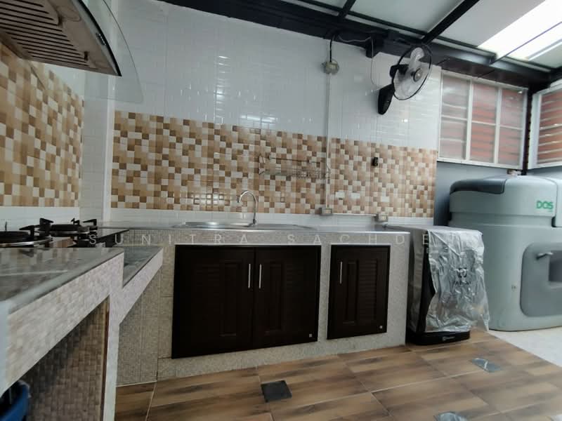 Indy Bangna-Ramkhamhaeng 2, Bangkok, Soi 7, Dok Mai, Prawet, Bangkok, 2 Bedrooms, 160 sqm, Townhouse For Rent, by Sunitra Sachdev, 11716108 - DDproperty.com