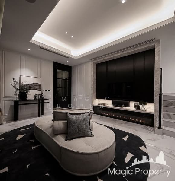 The Boulevard Ekkamai, Bangkok, 98 Soi Prasertdee, Khlong Tan Nua, Watthana, Bangkok, 4 Bedrooms, 500 sqm, Single Detached House For Sale, by Magic Property, 11716239 - DDproperty.com