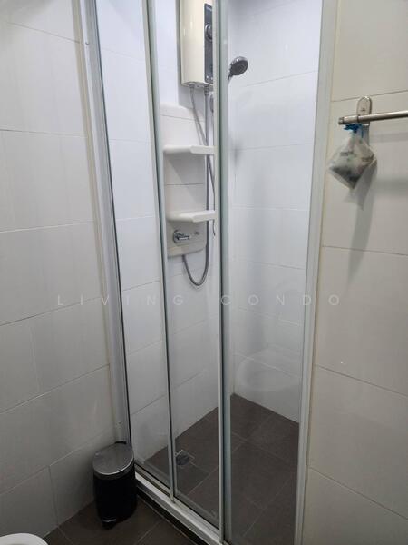 The Base Park West Sukhumvit 77, Bangkok, 11 Soi Sukhumvit 77 Sukhumvit Road, Phra Kanong Nua, Watthana, Bangkok, 2 Bedrooms, 45 sqm, Condo For Rent, by Living Condo, 11717757 - DDproperty.com