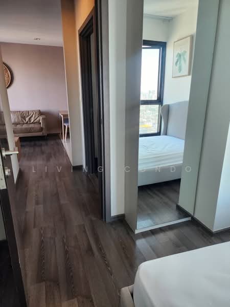 The Base Park West Sukhumvit 77, Bangkok, 11 Soi Sukhumvit 77 Sukhumvit Road, Phra Kanong Nua, Watthana, Bangkok, 2 Bedrooms, 45 sqm, Condo For Rent, by Living Condo, 11717757 - DDproperty.com