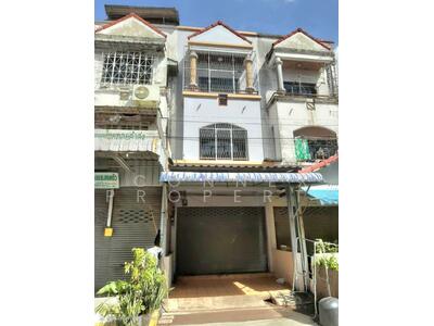 ขาย - อาคารพาณิชย์ 3 ชั้น หน้าตลาดสดฉัตรชัย นวนคร, ปทุมธานี