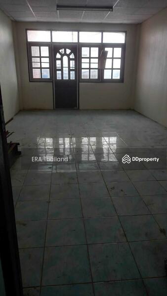 ขาย - ขาย อาคารพาณิชย์ 27 ตร.ว. ใกล้ ตลาดนำชัย, กรุงเทพ