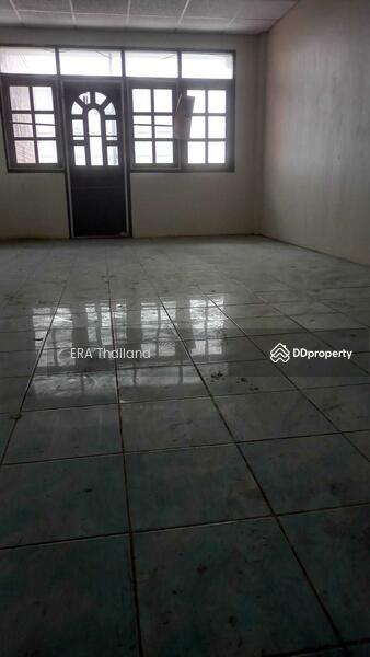 ขาย - ขาย อาคารพาณิชย์ 27 ตร.ว. ใกล้ ตลาดนำชัย, กรุงเทพ