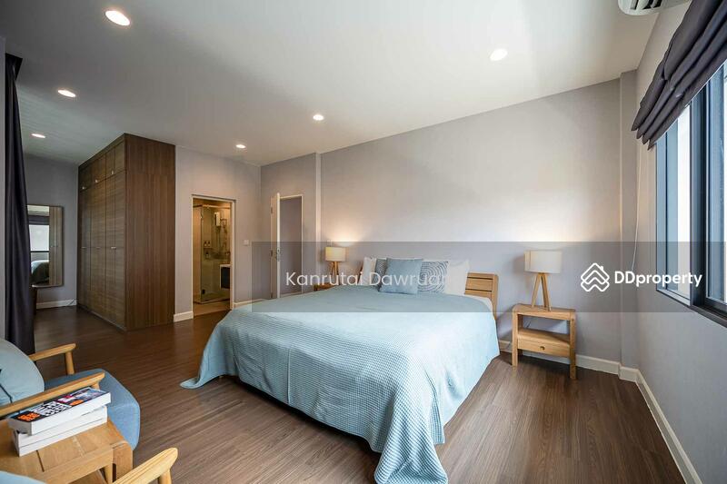 For Sale - Setthasiri Pattanakarn, Bangkok