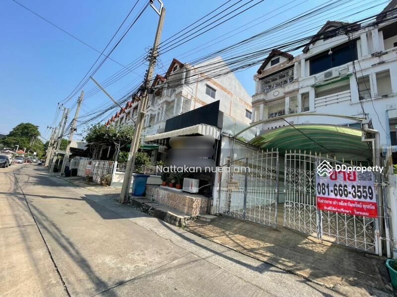 ขาย - ขายถูกสุด ทาวน์เฮ้าส์ 3 ชั้น ครึ่ง หมู่บ้าน สินสุข พระราม 7 ติดถนนใหญ่ ใกล้ มหาวิทยาลัยเทคโนโลยี, กรุงเทพ