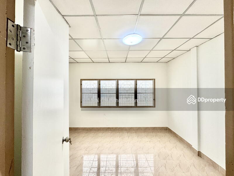 For Sale - Klompirun Soi Kajonwit, Samut Prakan