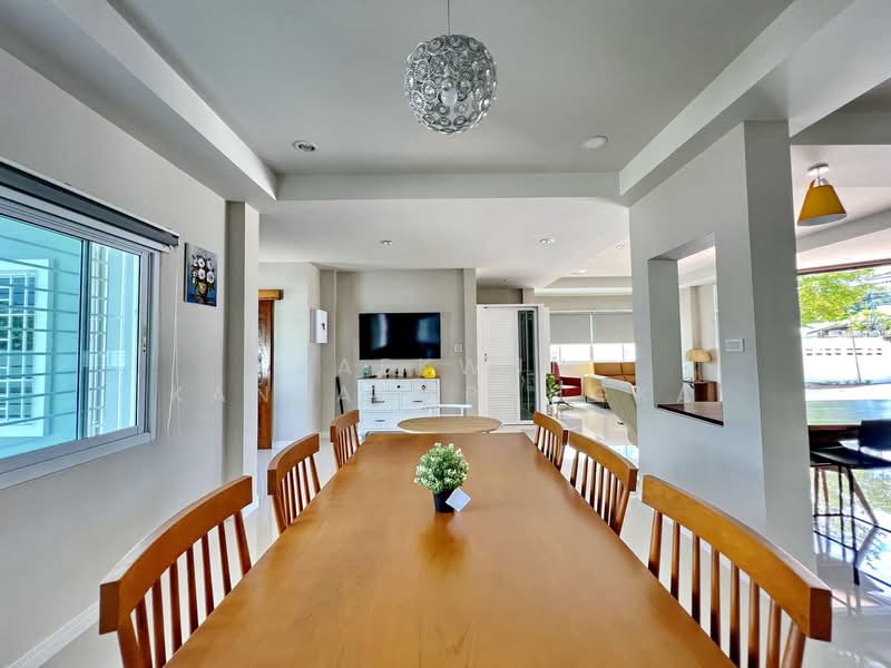 HB39 : House/Home Stay for sale in Rimkok area, Chiangrai, Chiang Rai, Rim Kok, Muang Chiang Rai, Chiang Rai, 5 Bedrooms, 269 sqm, Single Detached House For Sale, by Kaekwun Kanjanapungka, 11719579 - DDproperty.com