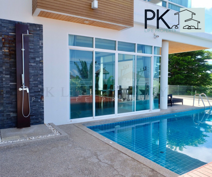 For Rent - 7R0368 Pool villa seaview 3bedroom 4bathroom 130,000/month at Rawai have fully furnished, Phuket