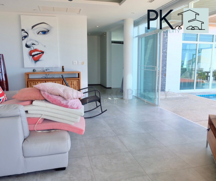 For Rent - 7R0368 Pool villa seaview 3bedroom 4bathroom 130,000/month at Rawai have fully furnished, Phuket