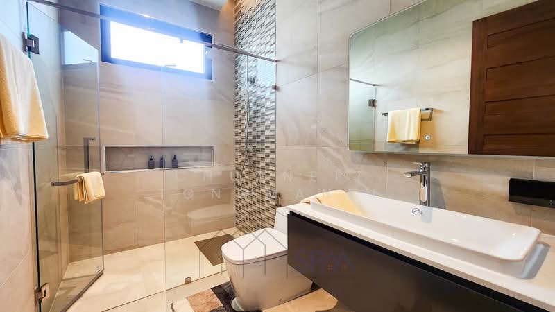 Palm Hills Golf Club and Residence, Phetchaburi, 1444 Phet Kasem Rd, Cha-am, Cha-Am, Phetchaburi, 4 Bedrooms, 710 sqm, Villa For Sale, by Chuanpit Tongmanee, 11720715 - DDproperty.com