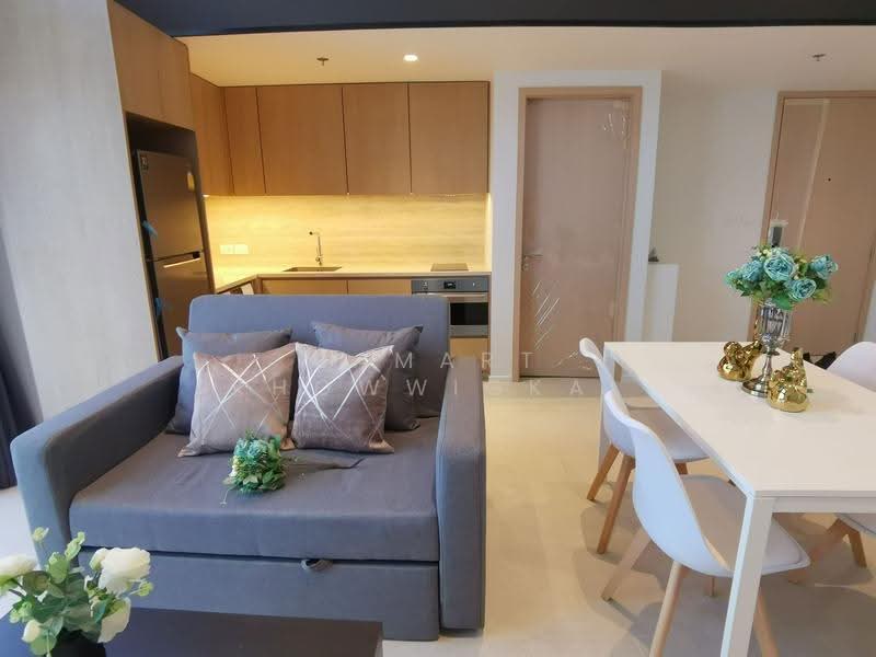 The Lofts Silom, Bangkok, Pramuan Road, Silom, Bang Rak, Bangkok, 1 Bedroom, 50 sqm, Condo For Rent, by Samart Khowwigkai, 11721080 - DDproperty.com