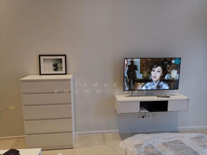 The Lofts Silom, Bangkok, Pramuan Road, Silom, Bang Rak, Bangkok, 1 Bedroom, 50 sqm, Condo For Rent, by Samart Khowwigkai, 11721080 - DDproperty.com