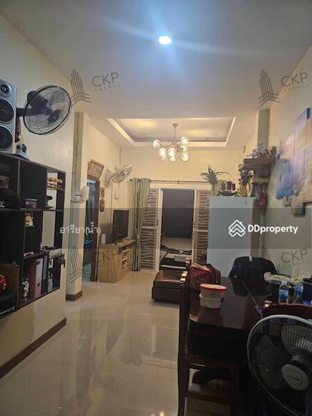 ขาย - 85542 - ทาวน์เฮาส์ ชั้นเดียว ขนาด 24 ตร.วา ใกล้ถนนเดินทางง่าย ไม่ไกลจากแหลมฉบัง, ชลบุรี