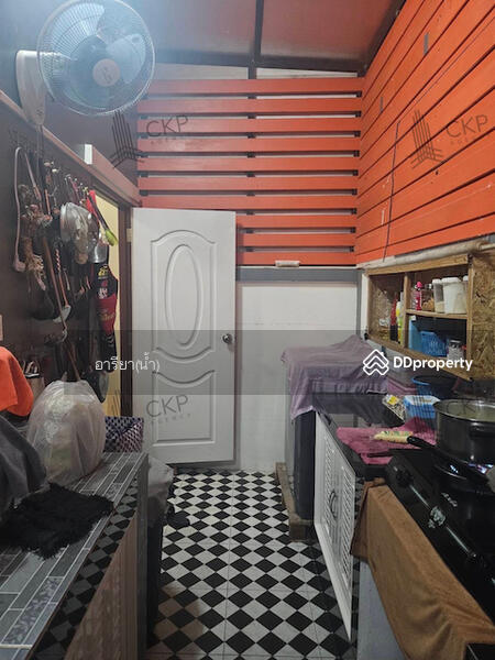 ขาย - 85542 - ทาวน์เฮาส์ ชั้นเดียว ขนาด 24 ตร.วา ใกล้ถนนเดินทางง่าย ไม่ไกลจากแหลมฉบัง, ชลบุรี