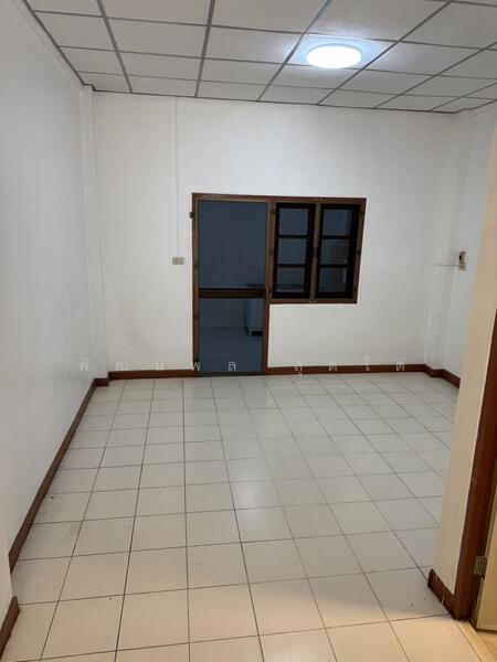 3-story townhouse 99/338 Soi Sridan 22, Samut Prakan, Bang Kaeo, Bang Plee, Samut Prakan, 4 Bedrooms, 75 sqm, Townhouse For Rent, by PATTANAPOL SOODTO, 11723337 - DDproperty.com