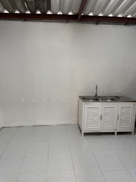 3-story townhouse 99/338 Soi Sridan 22, Samut Prakan, Bang Kaeo, Bang Plee, Samut Prakan, 4 Bedrooms, 75 sqm, Townhouse For Rent, by PATTANAPOL SOODTO, 11723337 - DDproperty.com