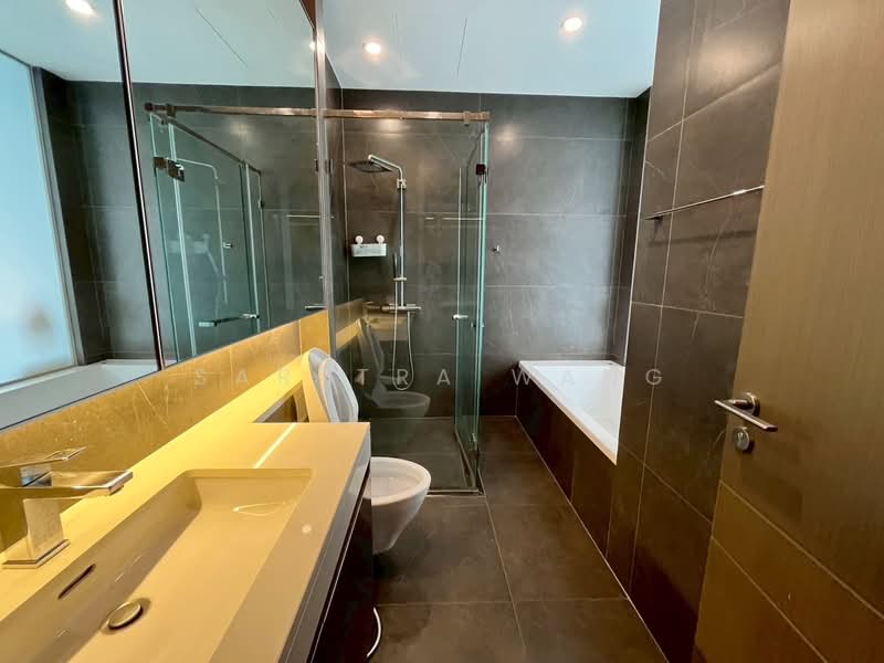 The Esse at Singha Complex : ดิ เอส แอท สิงห์ คอมเพล็กซ์, กรุงเทพ, 1788 ถนนเพชรบุรีตัดใหม่, คลองเตยเหนือ, วัฒนา, กรุงเทพ, 71 ตร.ม., คอนโด ให้เช่า, โดย Sarttra Wang, 11723838 - DDproperty.com