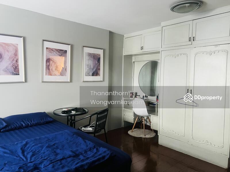 For Sale - 2-Storey Townhome for Sale Perfect for Living or Office Use Ladprao 26 | 200 SQM | Near MRT Ladprao, Bangkok