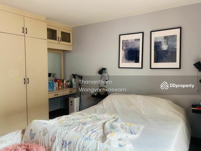 For Sale - 2-Storey Townhome for Sale Perfect for Living or Office Use Ladprao 26 | 200 SQM | Near MRT Ladprao, Bangkok