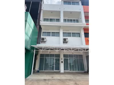 ขาย - ขายอาคารพาณิชย์นนทรี 2คูหา 3ชั้นครึ่ง ทำเลดีติดถนนใหญ่สุวรรณศร 33 ติดเครือสหพัฒน์, ปราจีนบุรี