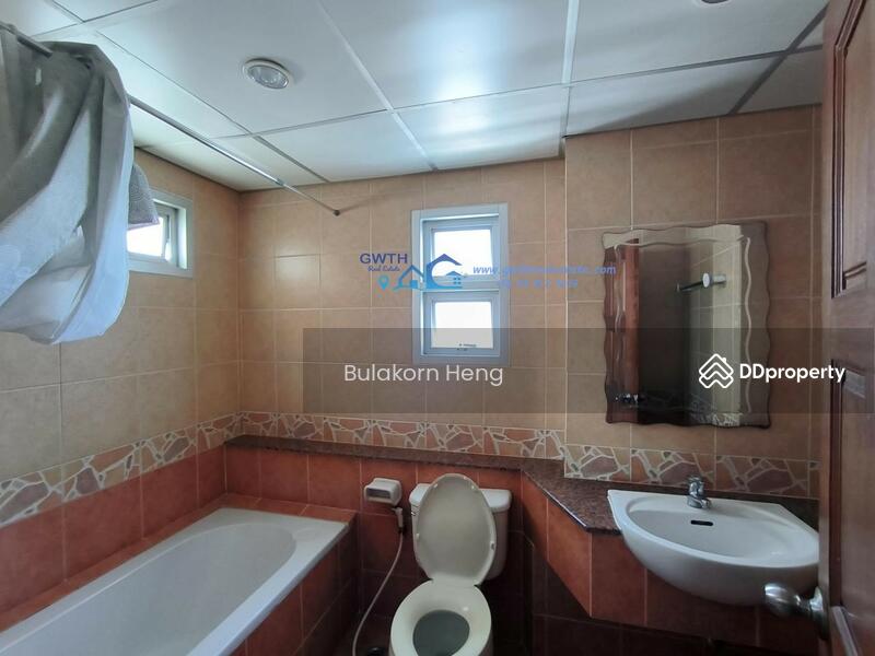 For Rent - Classic style residence for rent near Phra Khanong BTS, Bangkok