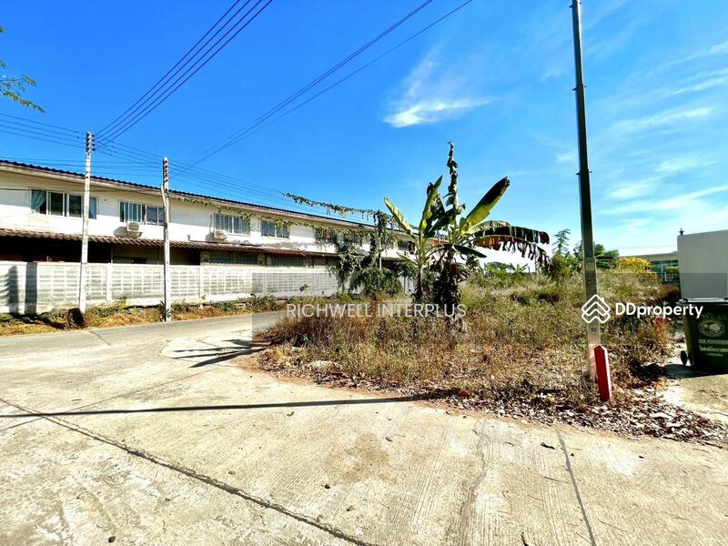 For Sale - Land for sale in Nong Lalok, 68 sq.w., on 2 sides of a concrete road, already filled in,, Rayong