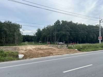 ขาย - ขายที่ดินแม่น้ำคู้ 4 ไร่ ติดถนนเส้น3191(แม่น้ำคู้-ปลวกแดง-แยกพวงมาลัย)ใกล้นิคมWHA4, ระยอง