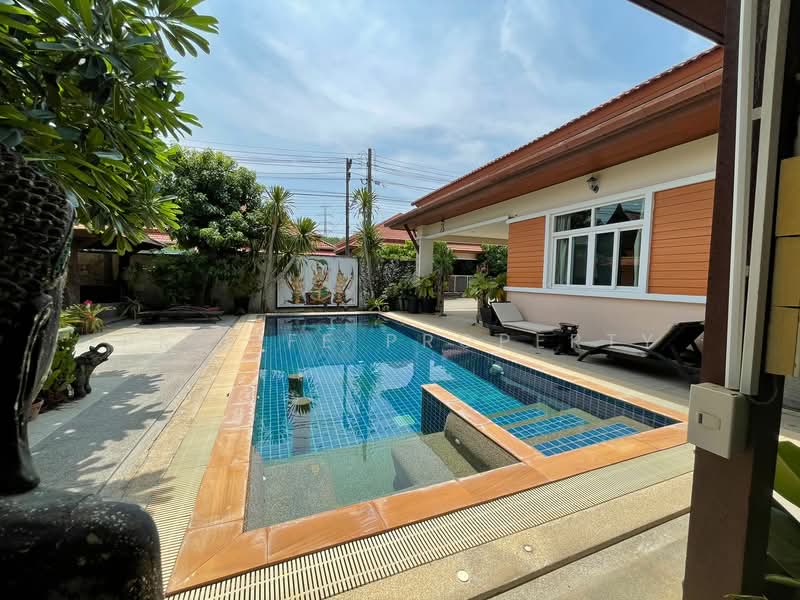 2R0241 Pool villa for rent 4 bedroom 5 bathroom 75,000/month at cherngtalay have fully furnished, Phuket, Choeng Thale, Thalang, Phuket, 4 Bedrooms, 400 sqm, Villa For Rent, by PK LIFE Property, 11726701 - DDproperty.com