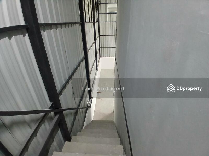 For Rent - Warehouse for rent, Sukhaphiban 5 Road, Soi 35, Bangkok