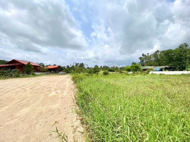 For Sale - Land for sale in Ban Kai, area 1 rai, near road 6031 - 1.3 km., near Ban Don intersection,, Rayong