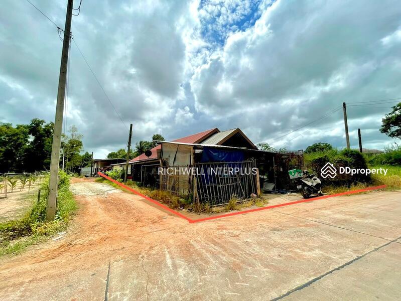 For Sale - House for sale with land, Takhan, area 142 sq.w., on a concrete road, near Ban Don intersection,, Rayong