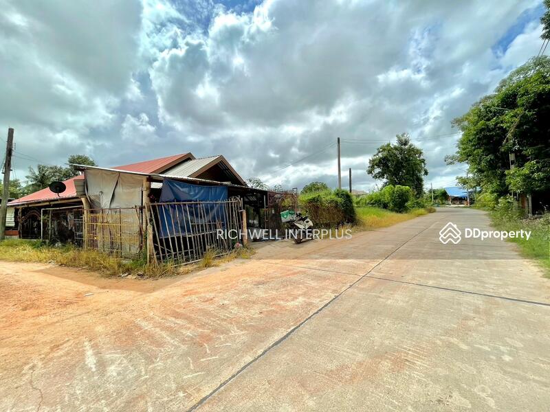 For Sale - House for sale with land, Takhan, area 142 sq.w., on a concrete road, near Ban Don intersection,, Rayong