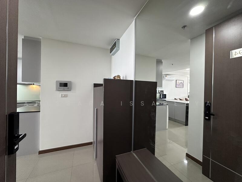 15 Sukhumvit Residences, Bangkok, Soi Sukhumvit 15, Khlongtoei Nua, Watthana, Bangkok, 2 Bedrooms, 90 sqm, Condo For Rent, by Apissara Issareeya, 11728665 - DDproperty.com