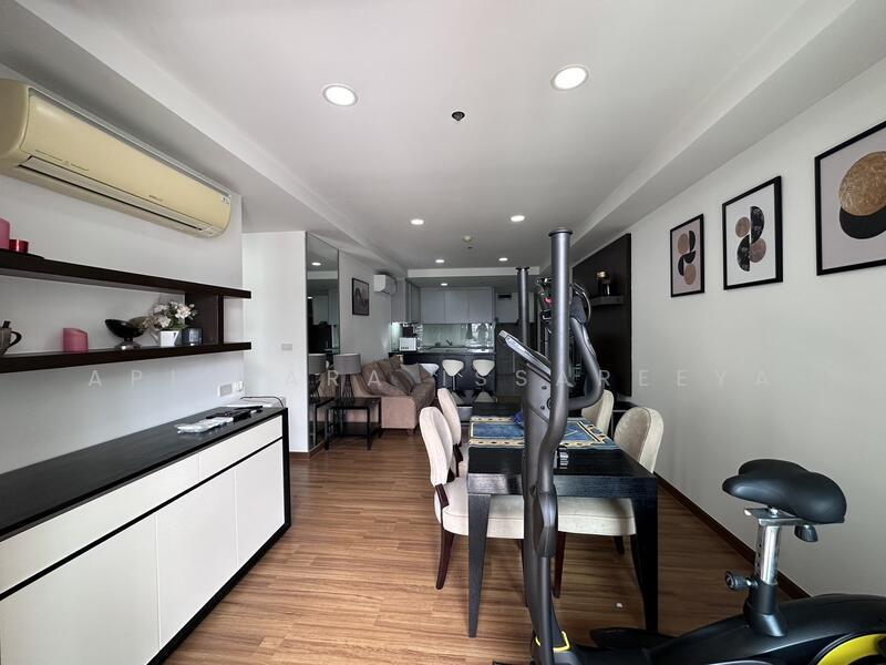 15 Sukhumvit Residences, Bangkok, Soi Sukhumvit 15, Khlongtoei Nua, Watthana, Bangkok, 2 Bedrooms, 90 sqm, Condo For Rent, by Apissara Issareeya, 11728665 - DDproperty.com