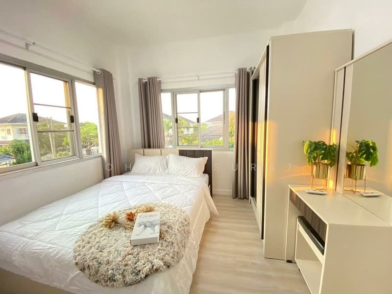 ตลาดสามแยก, Chiang Mai, San Sai Noi, San Sai, Chiang Mai, 2 Bedrooms, 270 sqm, Single Detached House For Rent, by Surat Premsri, 11729707 - DDproperty.com