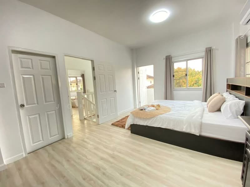 ตลาดสามแยก, Chiang Mai, San Sai Noi, San Sai, Chiang Mai, 2 Bedrooms, 270 sqm, Single Detached House For Rent, by Surat Premsri, 11729707 - DDproperty.com