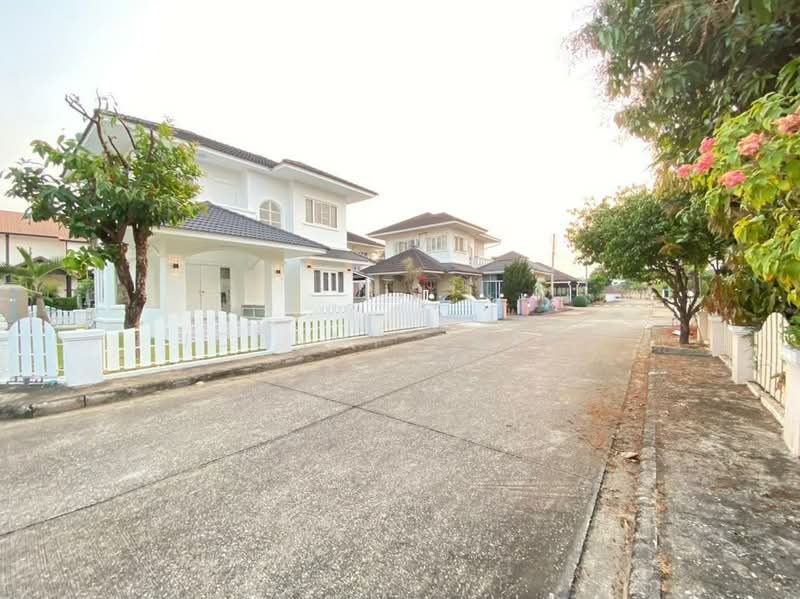 ตลาดสามแยก, Chiang Mai, San Sai Noi, San Sai, Chiang Mai, 2 Bedrooms, 270 sqm, Single Detached House For Rent, by Surat Premsri, 11729707 - DDproperty.com