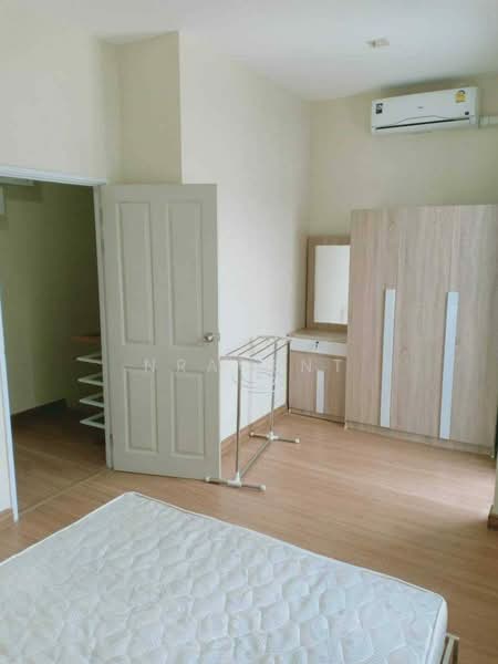 โกลเด้น ทาวน์ 3 ลาดพร้าว เกษตรนวมินทร์, Bangkok, Khlong Kum, Bueng Kum, Bangkok, 3 Bedrooms, 90 sqm, Townhouse For Sale, by NRagent, 11729969 - DDproperty.com