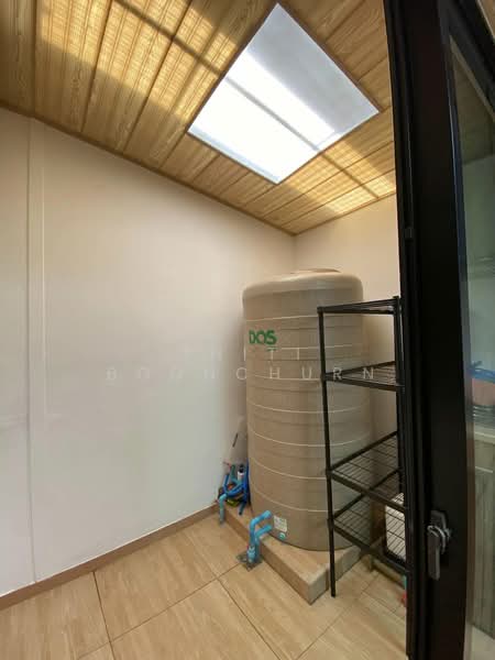 Patio Srinakarin-Rama 9, Bangkok, Krungthep Kreetha Road, Hua Mak, Bang Kapi, Bangkok, 3 Bedrooms, 193 sqm, Townhouse For Rent, by Thiti Boonchurn, 11730268 - DDproperty.com