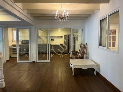 ขาย - บ้านเดี่ยว 2 ชั้น สภาพสวยทำเลพระราม 9 ใกล้ ห้าง เดอะไนน์ พระราม9, กรุงเทพ