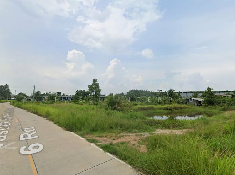 Land for sale in Nong Chak, area 4 rai, next to concrete road, near Nong Chak intersection - 4.2 km, Chon Buri (Pattaya), Nong Chak, Ban Bung, Chon Buri (Pattaya), , 7,740 sqm, Land For Sale, by RICHWELL INTERPLUS, 11730948 - DDproperty.com