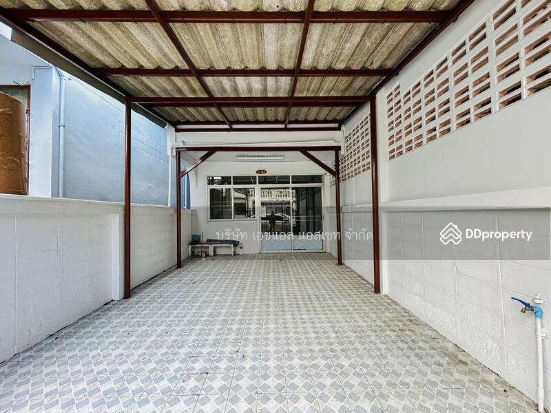 ขาย - ทาวน์เฮ้าส์ 2 ชั้น บางซื่อ ซอย กรุงเทพ - นนทบุรี 17 พร้อมอยู่, กรุงเทพ