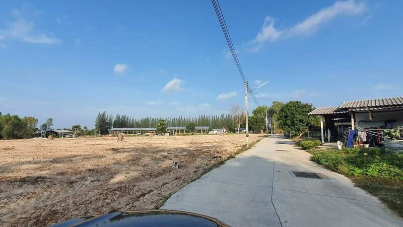 Land for sale in Pong, Soi Boon Somthop, 9 rai, adjacent to a stream, near Mab Prachan, Chon Buri (Pattaya), Poong, Bang Lamung (Pattaya), Chon Buri (Pattaya), , 15,996 sqm, Land For Sale, by RICHWELL INTERPLUS, 11731198 - DDproperty.com