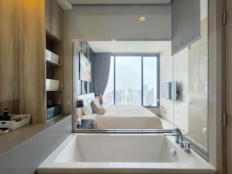 The Esse Asoke, Bangkok, 333 Soi Sukhumvit 21, Sukhumvit Road, Khlongtoei Nua, Watthana, Bangkok, 1 Bedroom, 42 sqm, Condo For Rent, by Ratsarin Sirinipaspong, 11731263 - DDproperty.com