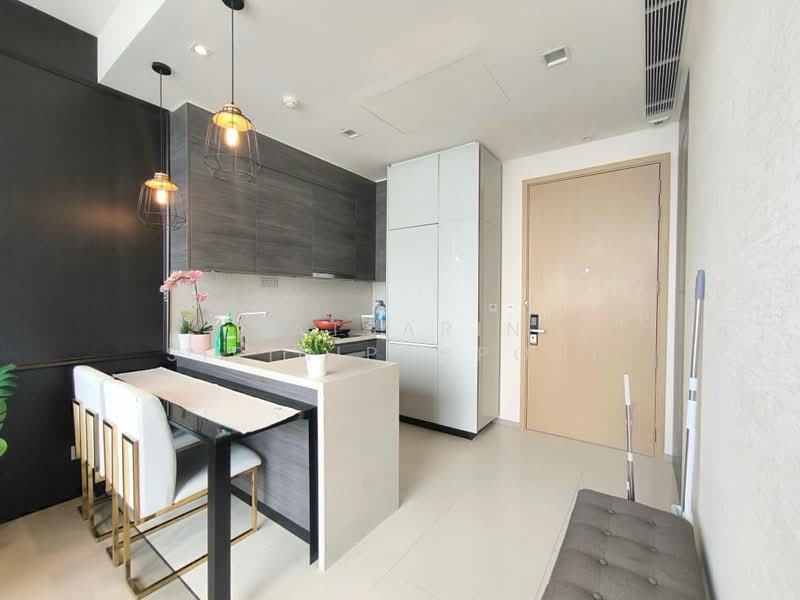 The Esse Asoke, Bangkok, 333 Soi Sukhumvit 21, Sukhumvit Road, Khlongtoei Nua, Watthana, Bangkok, 1 Bedroom, 42 sqm, Condo For Rent, by Ratsarin Sirinipaspong, 11731263 - DDproperty.com