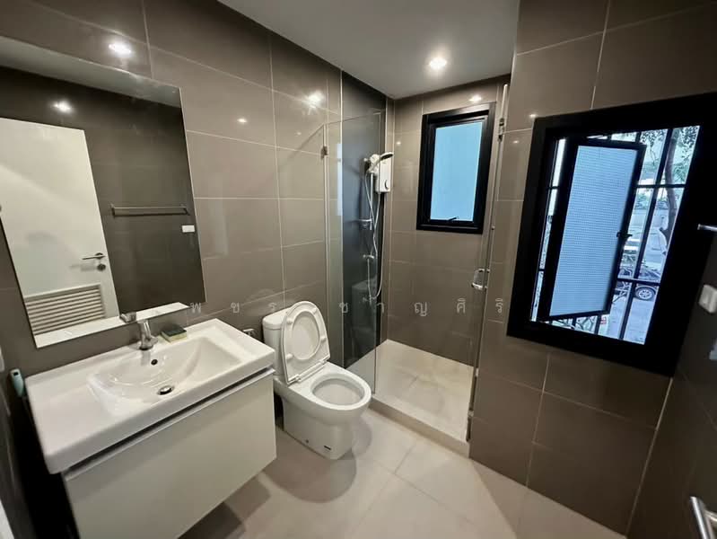 Bridge Sathorn-Narathiwas, Bangkok, 7 Naradhiwas Rajanagarindra Rd, Chong Nonsi, Yan Nawa, Bangkok, 1 Bedroom, 34 sqm, Condo For Rent, by พชร ชาญศิริ, 11731363 - DDproperty.com