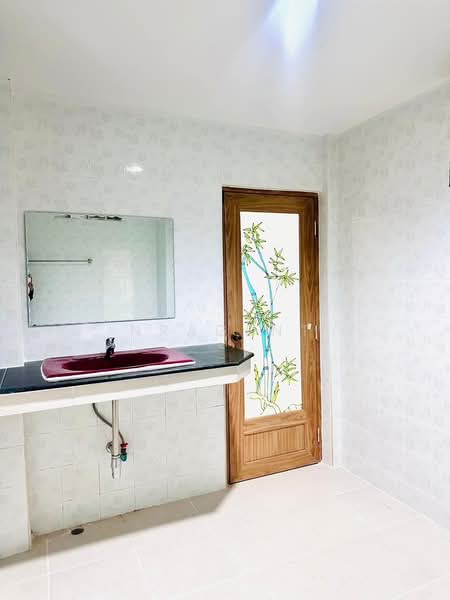 หมู่บ้านบ้านบัวทอง, Nonthaburi, Bang Rak Pattana, Bang Bua Thong, Nonthaburi, 2 Bedrooms, 100 sqm, Townhouse For Sale, by NRagent, 11731438 - DDproperty.com