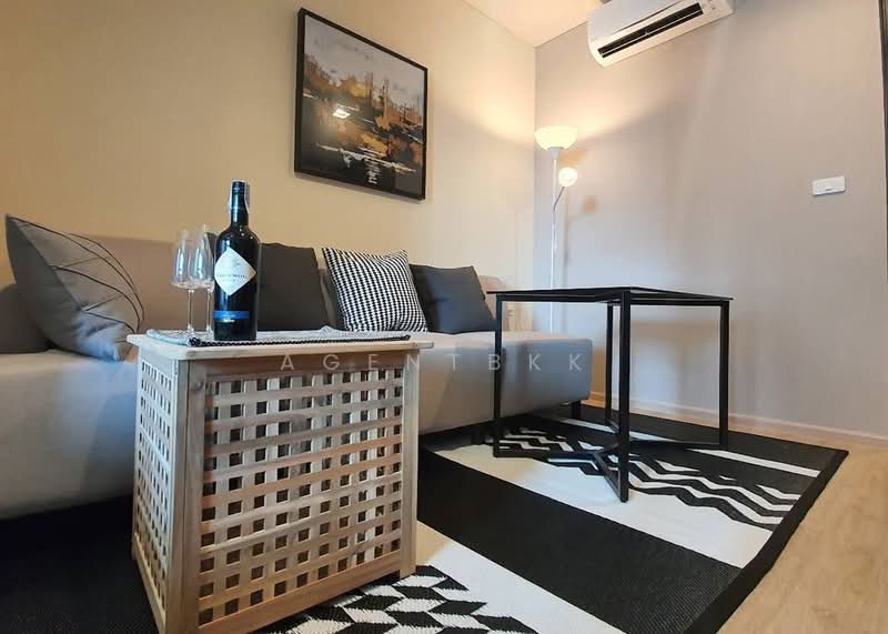 IDEO Sathorn-Wongwian Yai, Bangkok, 219 Soi Krung Thonburi 1, Khlong Ton Sai, Khlong San, Bangkok, 1 Bedroom, 36 sqm, Condo For Rent, by Agentbkk, 11732139 - DDproperty.com