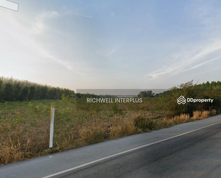 For Sale - For sale: Suwan agricultural land, area 31 rai, on road No. 4084, near Bo Thong intersection, 5 km., Chon Buri