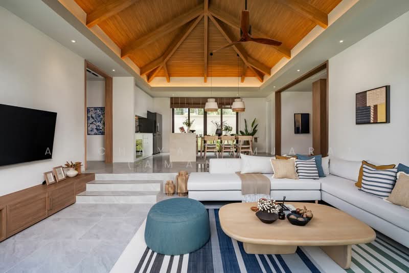 3-Bedroom Tropical Villa, Rawai, Phuket, Rawai, Muang Phuket, Phuket, 3 Bedrooms, 215 sqm, Villa For Sale, by Apichaya Jamjarat (Amanda), 11732253 - DDproperty.com